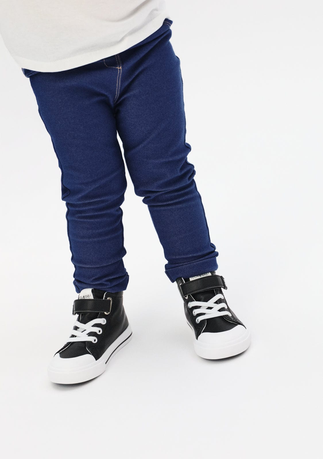 TECNOBABY ZAPATOS / SNEAKERS / BASKET Black Respectful High Strap Sneakers