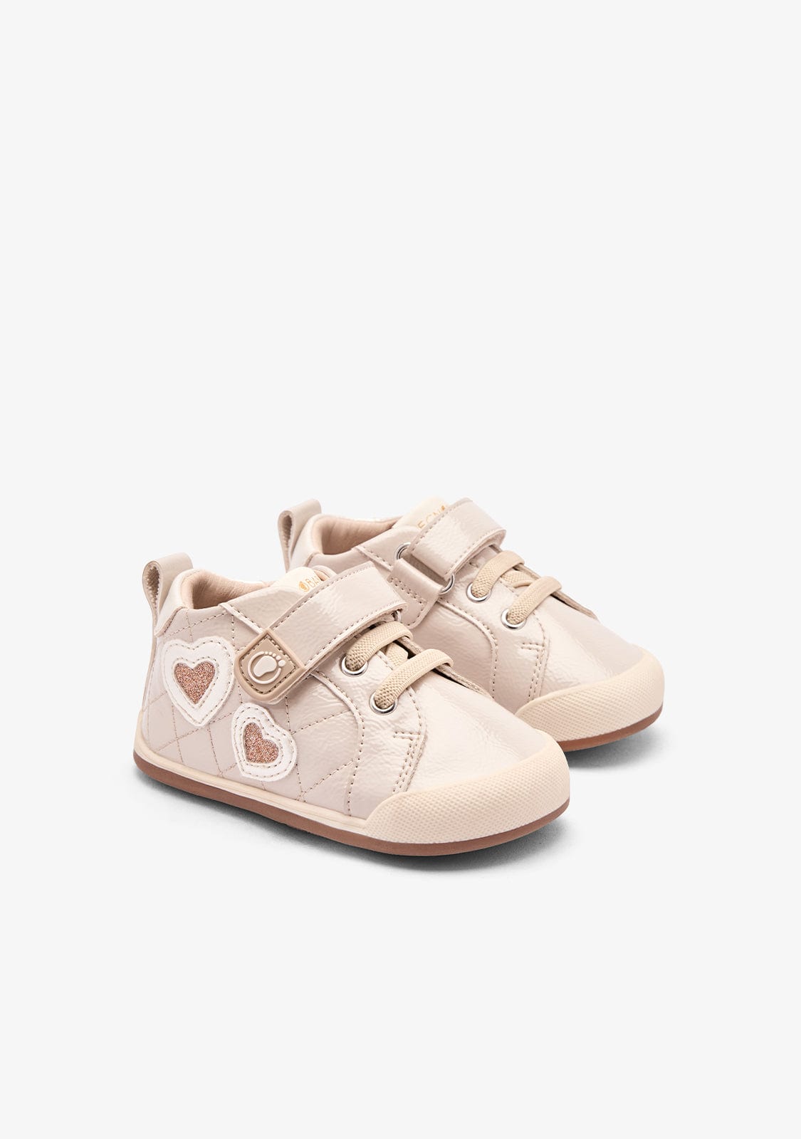TECNOBABY ZAPATOS / SNEAKERS Beige Respectful Hearts Patent Casual Sneakers