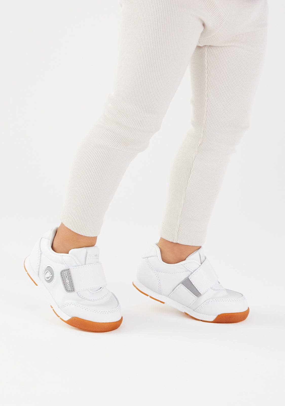 TECNOBABY ZAPATOS / SNEAKERS / JOGGING White Logo Respectful Sneakers